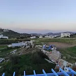 Apartahotel Kallista - Sunlit 4*